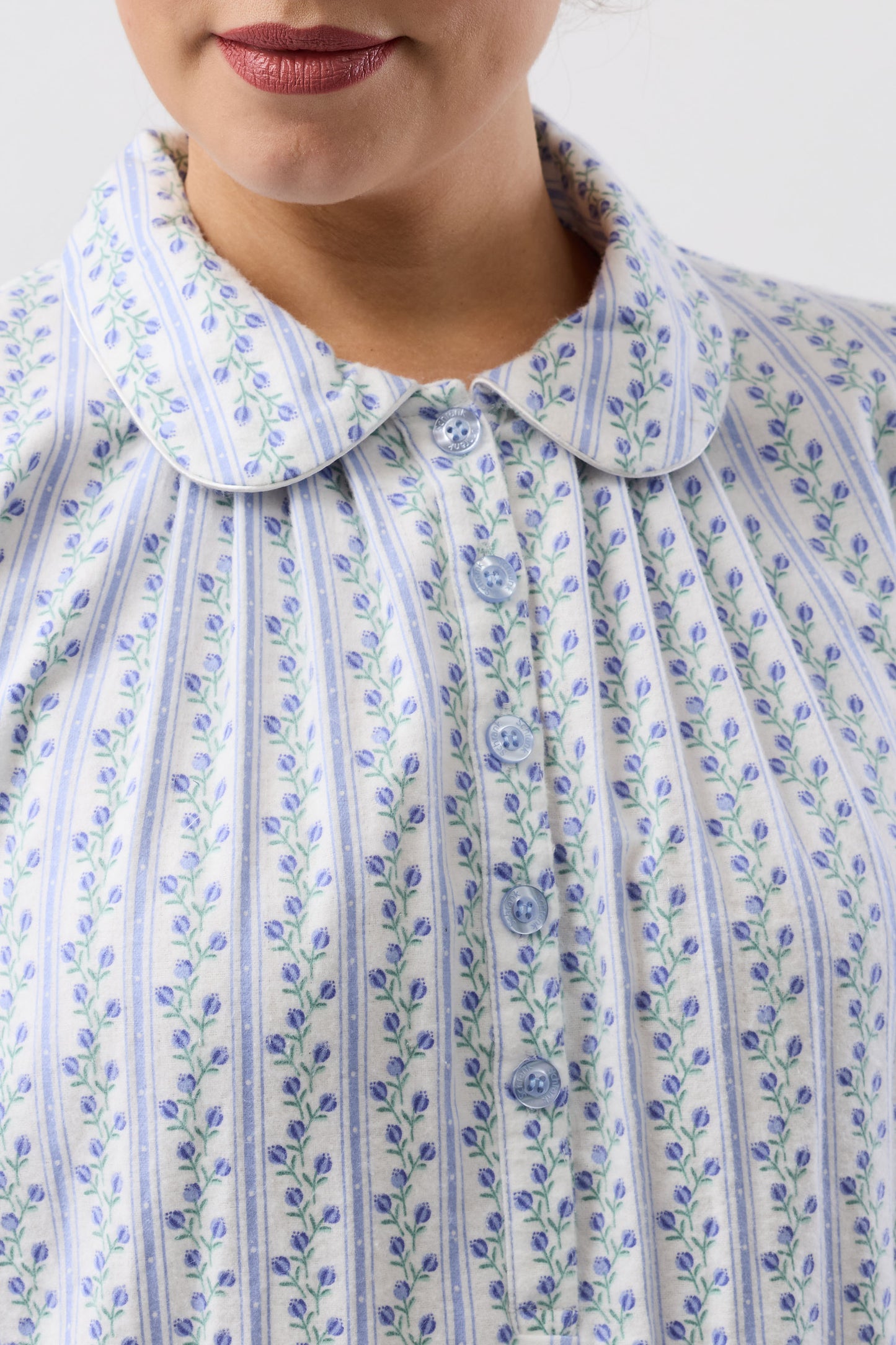 TULIP STRIPE COLLAR NIGHTIE BLUE - SK629T6